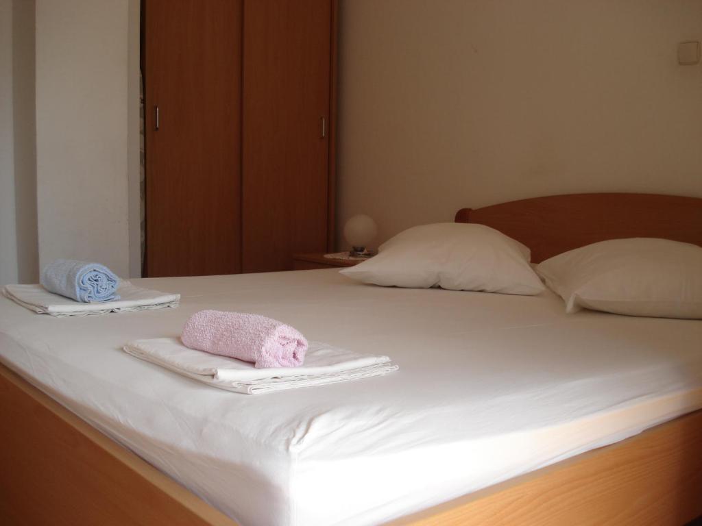 Guest House Karevic Hvar Town Exterior photo